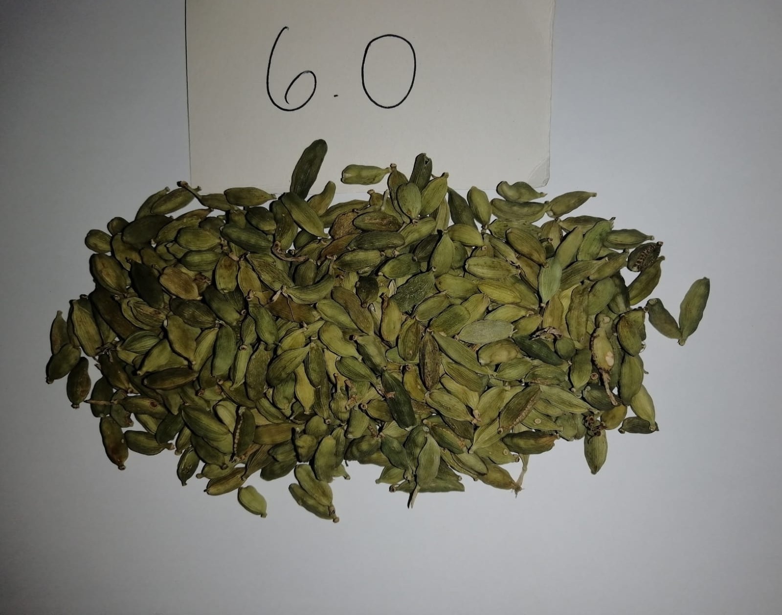 Royal Spices Guatemalan cardamom — 6 mm — Grande